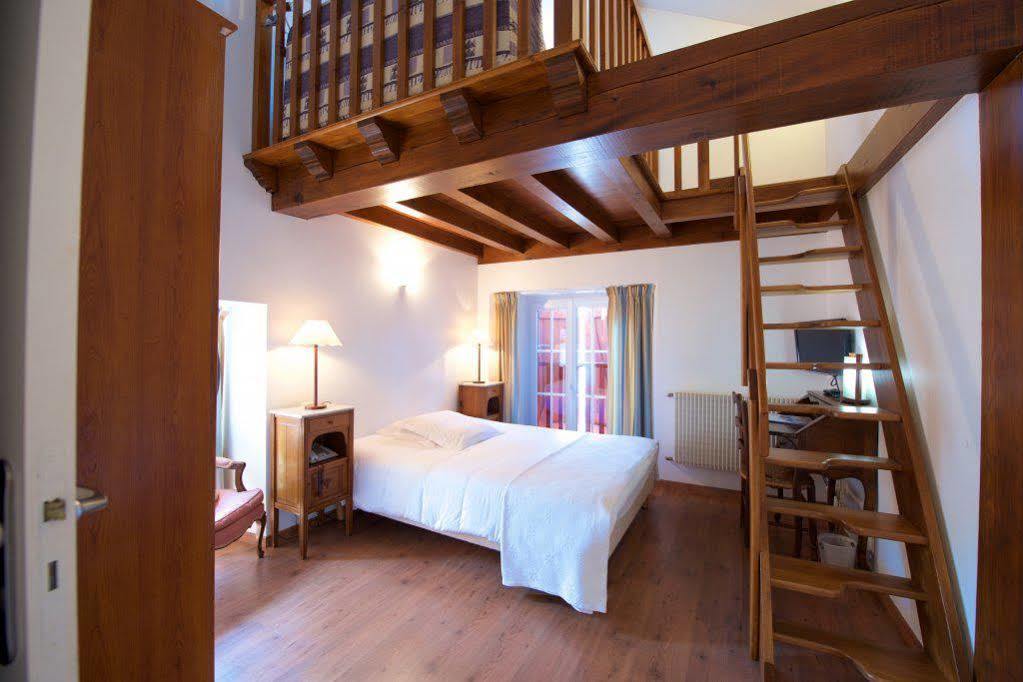 Auberge Chez Tante Ursule Cambo-les-Bains Ngoại thất bức ảnh